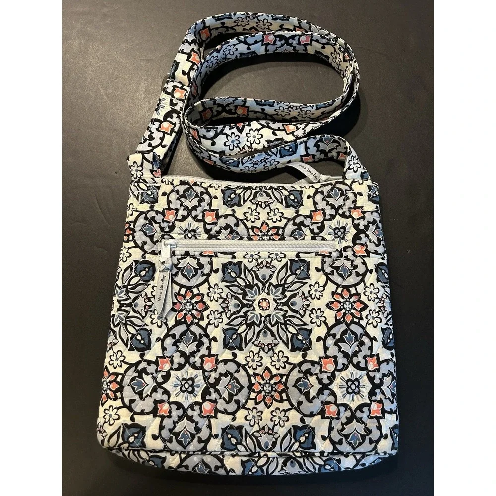 Vera Bradley Hipster Crossbody Bag Lisbon Medallion Fabric Floral Purse